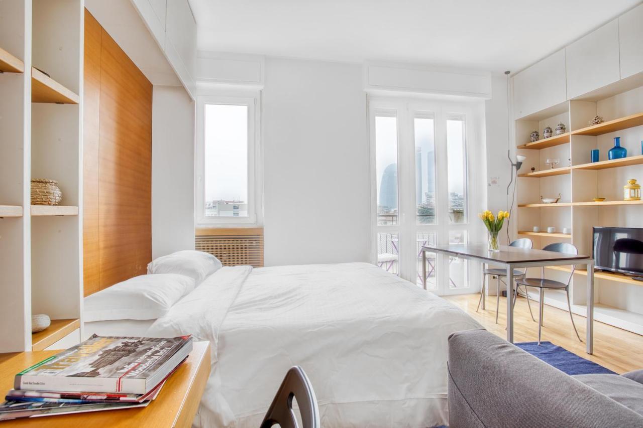 Joivy Vibrant Studio With Balcony Μιλάνο Εξωτερικό φωτογραφία